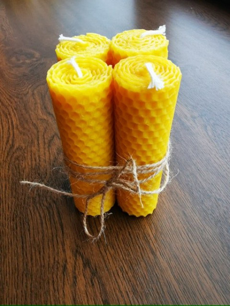 Svíčky ze včelího vosku (4)