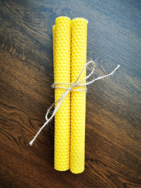 Svíčky ze včelího vosku (5)