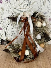 Věnec - dekorace z přírodního materiálu